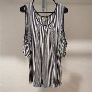 Max Studio Blue and White Striped Short Sleeve with Cutout arms Top